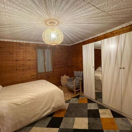 Chambre Privee Numero 1 Dans Un Superbe Appartement En Colocation Montataire Luaran gambar