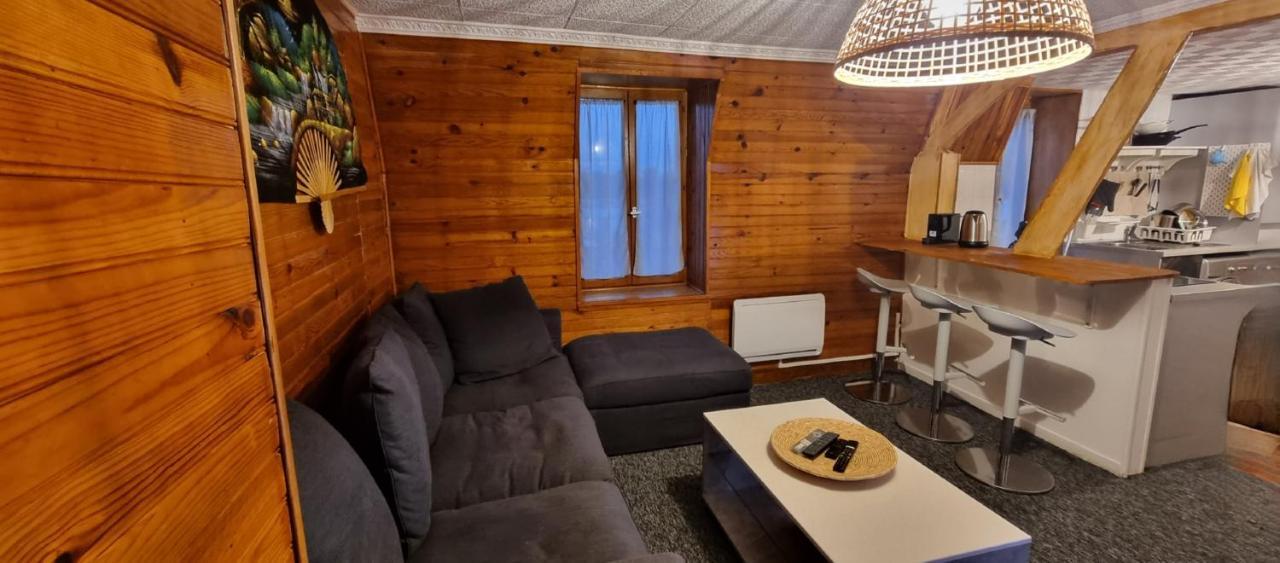Chambre Privee Numero 1 Dans Un Superbe Appartement En Colocation Montataire Luaran gambar