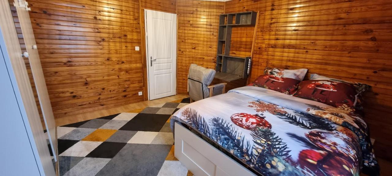 Chambre Privee Numero 1 Dans Un Superbe Appartement En Colocation Montataire Luaran gambar